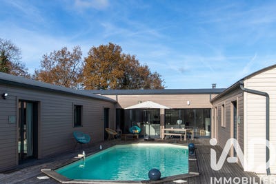 /international/fr/saint-pierre-du-mont-burgundy-310104002216/