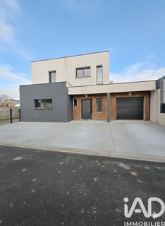/international/fr/yffiniac-brittany-310104862276/