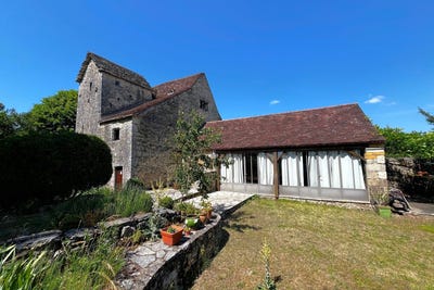 /international/fr/gourdon-midi-pyrenees-310108465326/