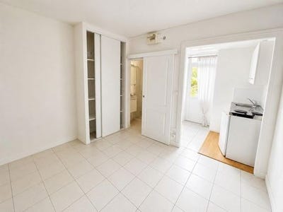 /international/fr/alencon-la-basse-normandie-310108530380/