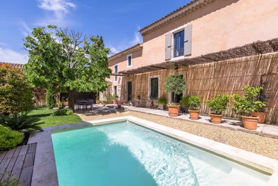 /international/fr/oppede-hh-15376977-oppede-provence-alpes-cote-d-azur-310100958188/