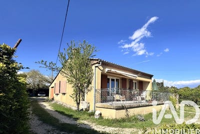 /international/fr/pujaut-languedoc-roussillon-310104933350/
