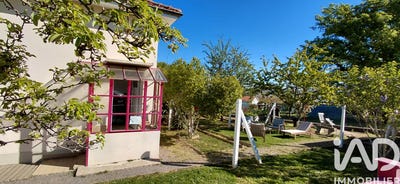 /international/fr/montlucon-auvergne-310107969432/