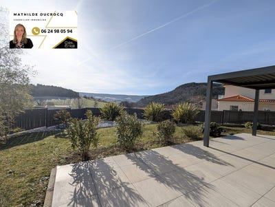 /international/fr/la-roche-blanche-auvergne-310108633156/