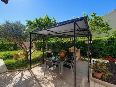/international/fr/la-seyne-sur-mer-provence-alpes-cote-d-azur-310108327921/