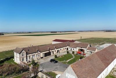 /international/fr/clos-fontaine-ile-de-france-310101288455/