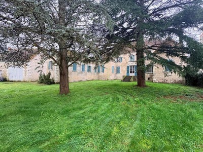 /international/fr/chatillon-sur-indre-centre-val-de-loire-310107968186/