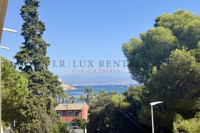 /international/fr/antibes-provence-alpes-cote-d-azur-310120098928/