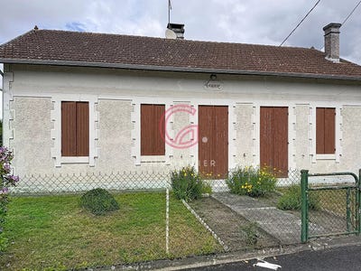 /international/fr/parentis-en-born-aquitaine-310108315867/