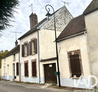 /international/fr/villeneuve-l-archeveque-burgundy-310103765450/
