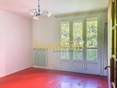 /international/fr/saint-marcellin-provence-alpes-cote-d-azur-310101248183/