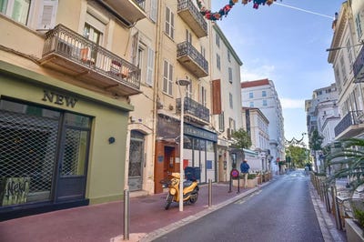 /international/fr/cannes-provence-alpes-cote-d-azur-310101087139/