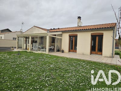 /international/fr/la-vergne-auvergne-310105989031/