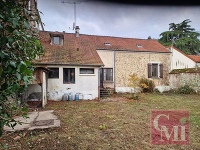 /international/fr/arpajon-auvergne-310103494374/