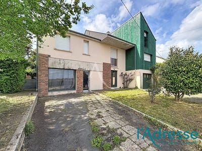 /international/fr/montenay-pays-de-la-loire-310107491257/