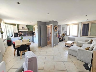 /international/fr/thouars-charente-310108972501/?lang=fr