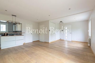 /international/fr/saint-medard-d-eyrans-aquitaine-310107678700/
