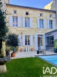 /international/fr/libourne-aquitaine-310103813471/