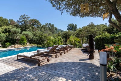 /international/fr/sanary-sur-mer-provence-alpes-cote-d-azur-310108418839/