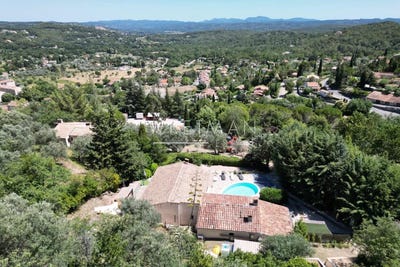 /international/fr/seillans-provence-alpes-cote-d-azur-310100609968/