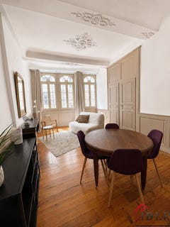 /international/fr/besancon-franche-comte-310108893922/?lang=pt