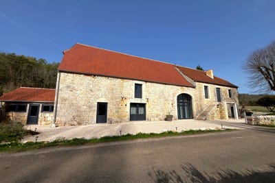 /international/fr/gourdon-midi-pyrenees-310104526051/