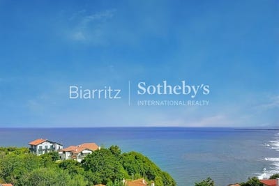 /international/fr/biarritz-aquitaine-310108455819/