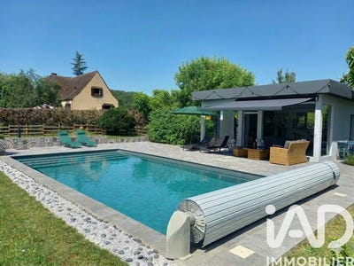/international/fr/thonac-aquitaine-310106418507/