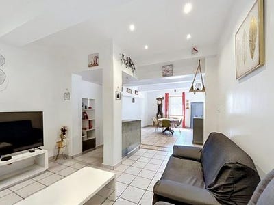 /international/fr/montbrun-bocage-midi-pyrenees-310108404761/