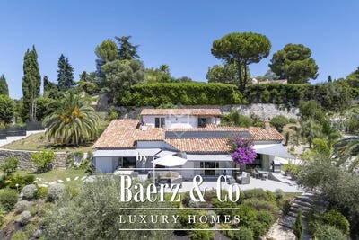 /international/fr/mougins-provence-alpes-cote-d-azur-310101173512/?lang=en