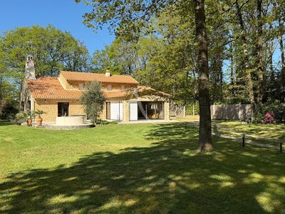 /international/fr/le-cellier-pays-de-la-loire-310106429037/