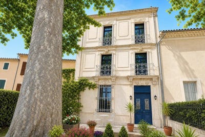 /international/fr/salleles-d-aude-languedoc-roussillon-310108430078/