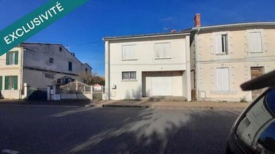 /international/fr/les-eglisottes-et-chalaures-aquitaine-310102461292/