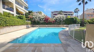 /international/fr/cagnes-sur-mer-provence-alpes-cote-d-azur-310101017849/