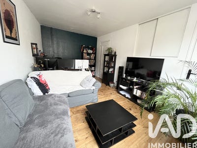 /international/fr/montbrison-rhone-310103698240/
