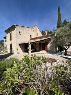 /international/fr/alba-la-romaine-rhone-310108103705/
