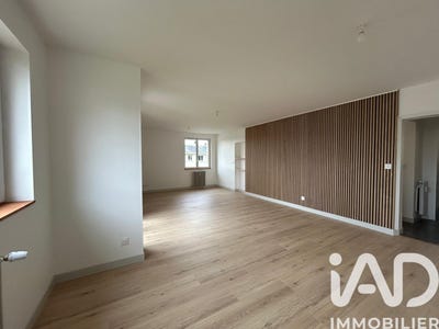 /international/fr/saumur-pays-de-la-loire-310108401335/