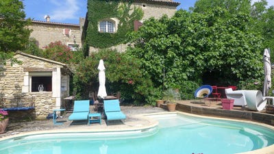 /international/fr/saint-paulet-de-caisson-languedoc-roussillon-310105832723/