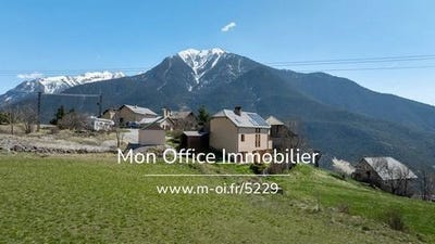 /international/fr/40-hameau-de-gros-eygliers-provence-alpes-cote-d-azur-310099841721/