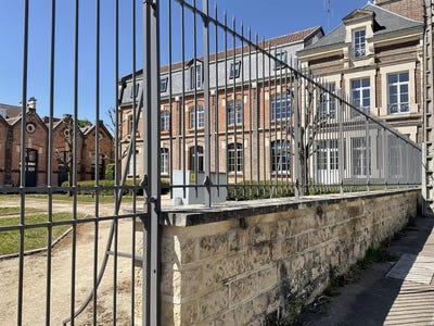 /international/fr/sainte-savine-ardennes-310108593252/