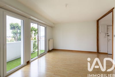 /international/fr/cholet-pays-de-la-loire-310108759737/