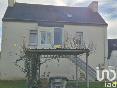 /international/fr/mael-carhaix-brittany-310102724640/