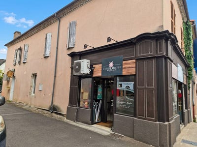 /international/fr/avenue-du-marsan-villeneuve-de-marsan-aquitaine-310110225662/