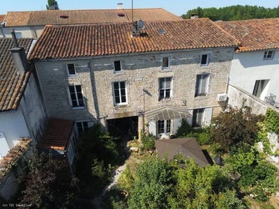 /international/fr/aigre-charente-310108465310/