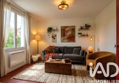 /international/fr/saussay-centre-val-de-loire-310108834475/