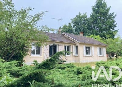 /international/fr/lailly-en-val-centre-val-de-loire-310108048678/