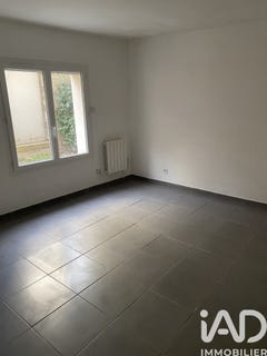 /international/fr/clermont-ferrand-auvergne-310105433427/