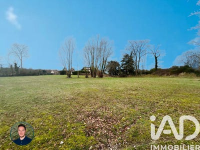 /international/fr/maintenon-centre-val-de-loire-310105738374/
