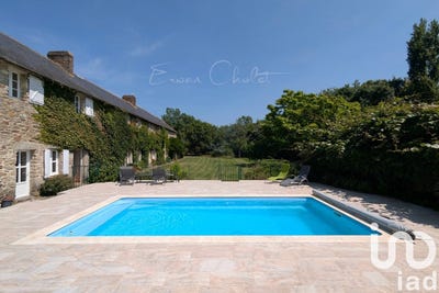 /international/fr/saint-etienne-de-montluc-pays-de-la-loire-310100181491/