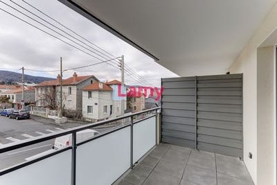 /international/fr/clermont-ferrand-auvergne-120098605817/